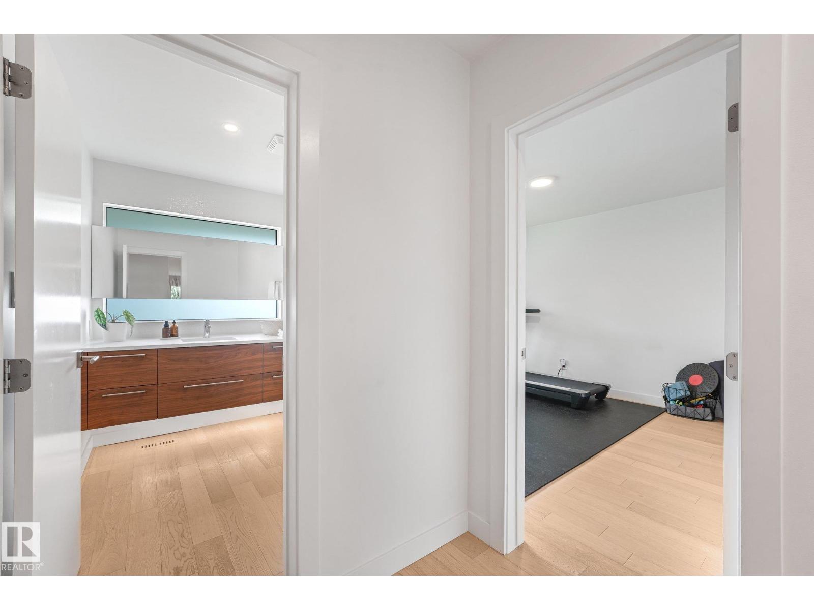 14128 98 Av Nw Property Photo 31