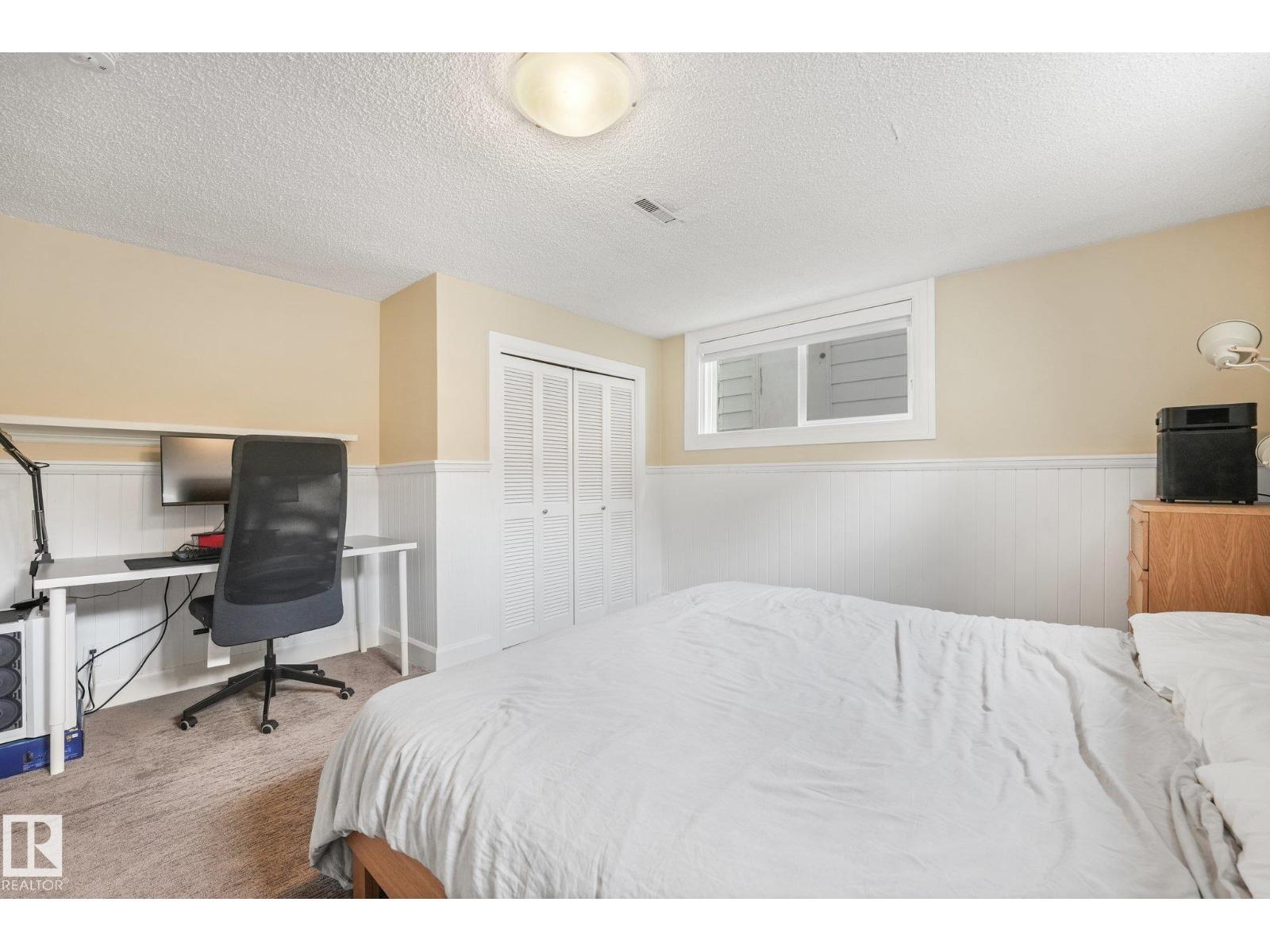 14128 98 Av Nw Property Photo 49