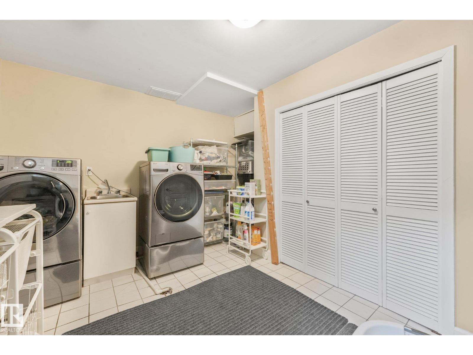 14128 98 Av Nw Property Photo 56