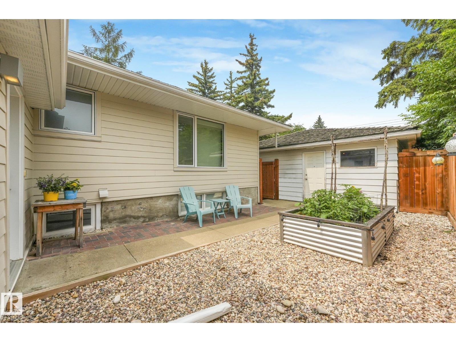 14128 98 Av Nw Property Photo 61