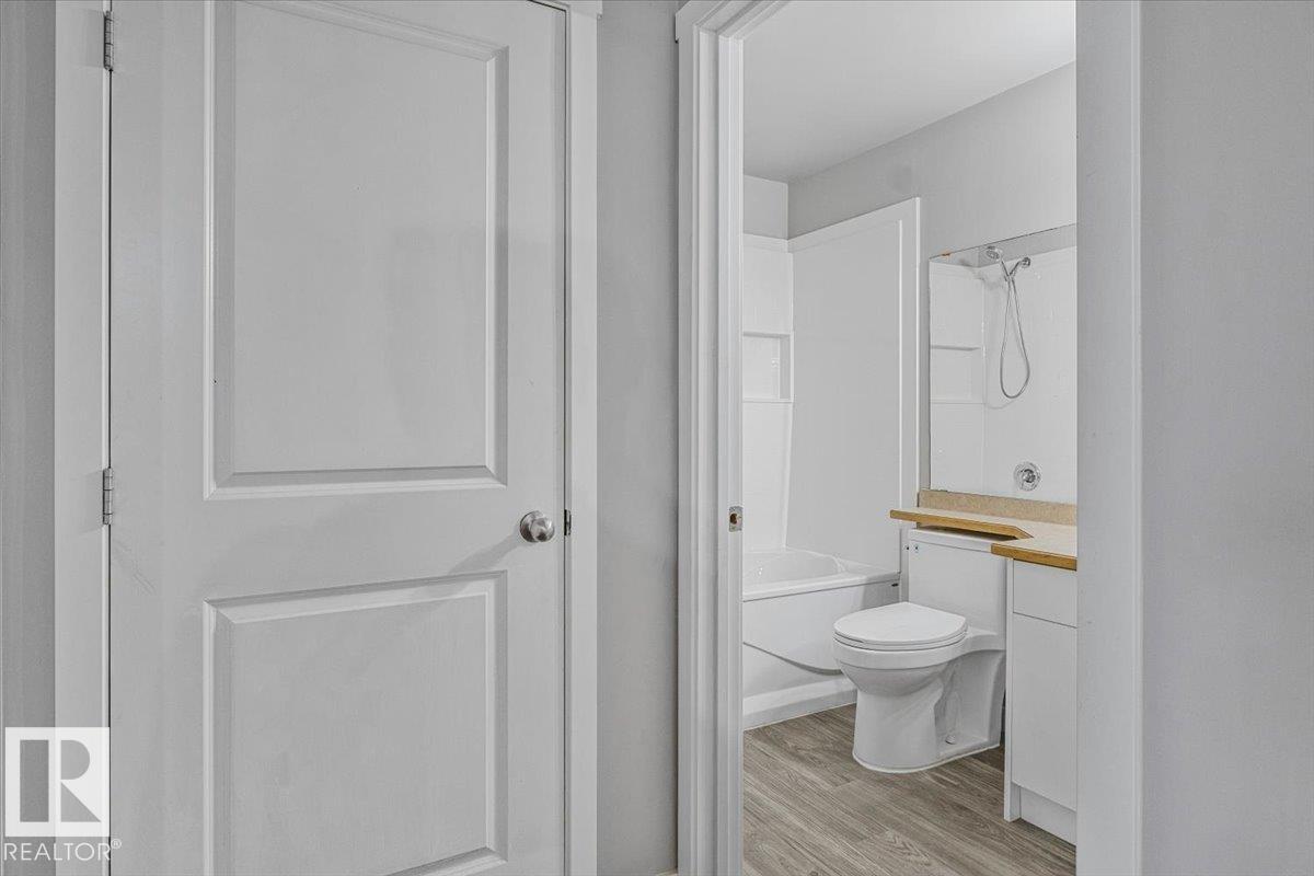 #130 11325 83 St Nw Property Photo 13