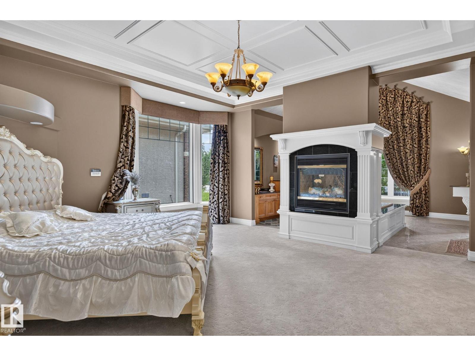 60 Kingsbury Cr Property Photo 28