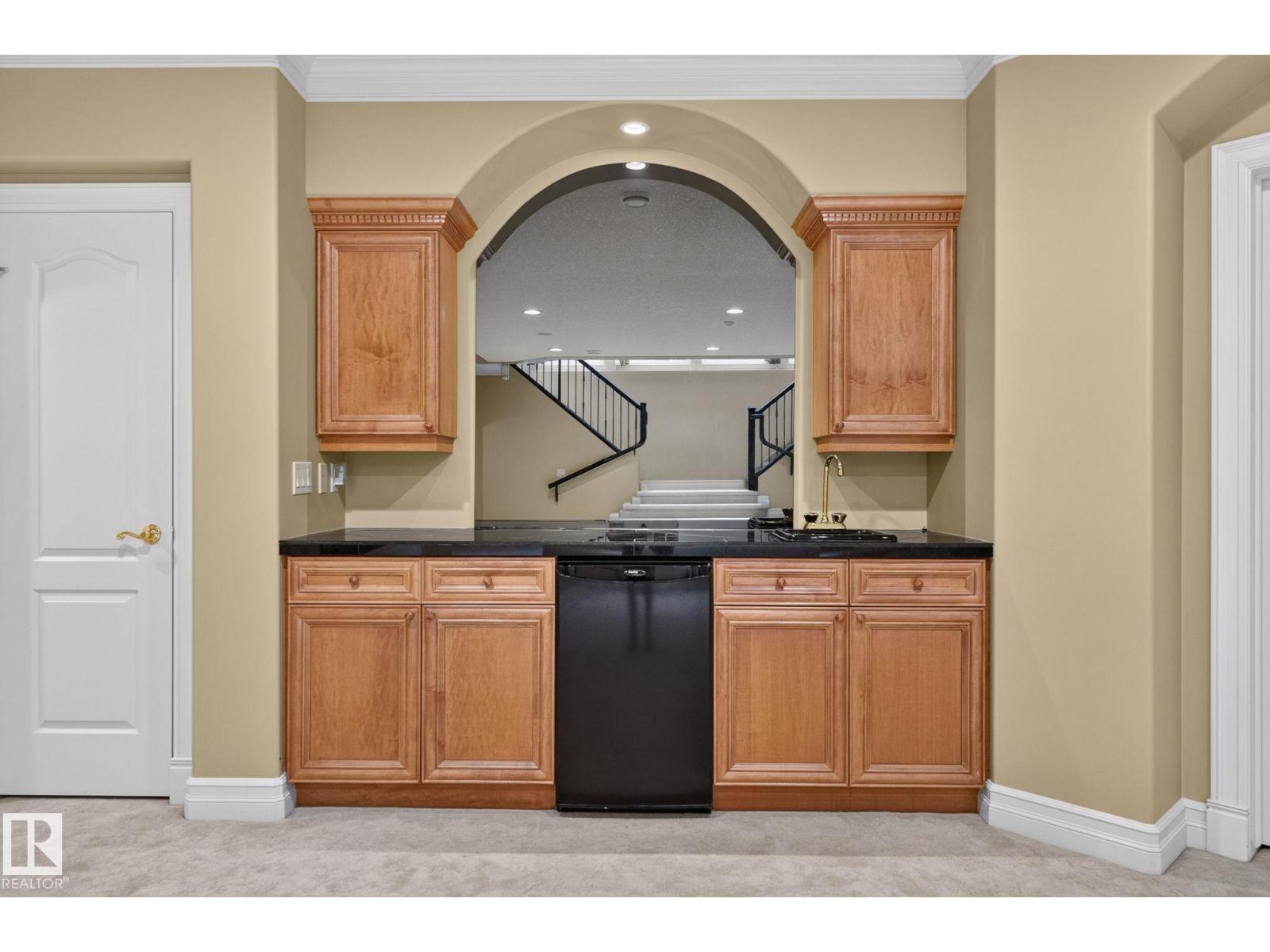 60 Kingsbury Cr Property Photo 45