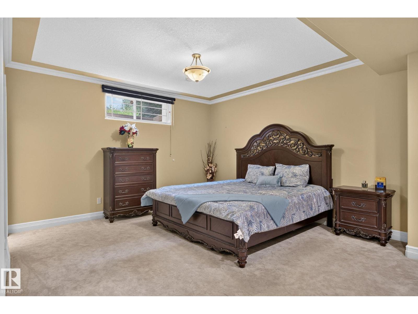 60 Kingsbury Cr Property Photo 54