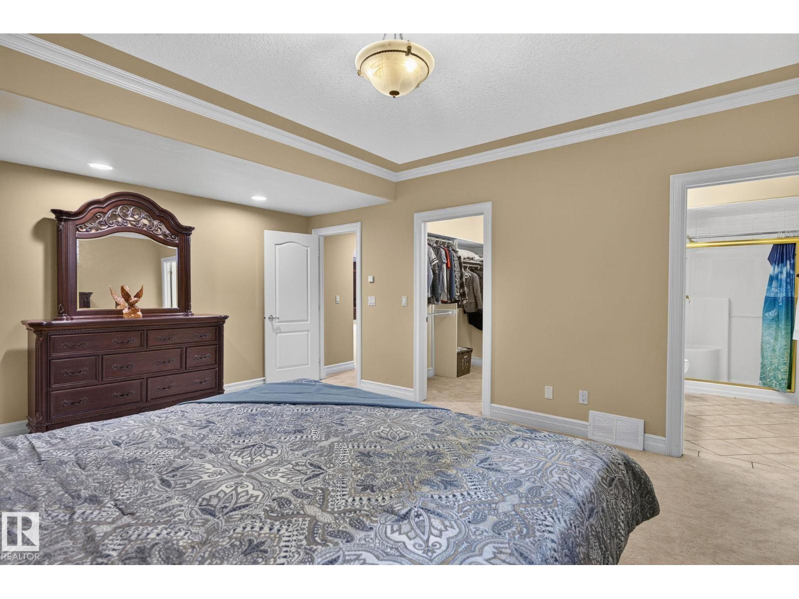 60 Kingsbury Cr Property Photo 55