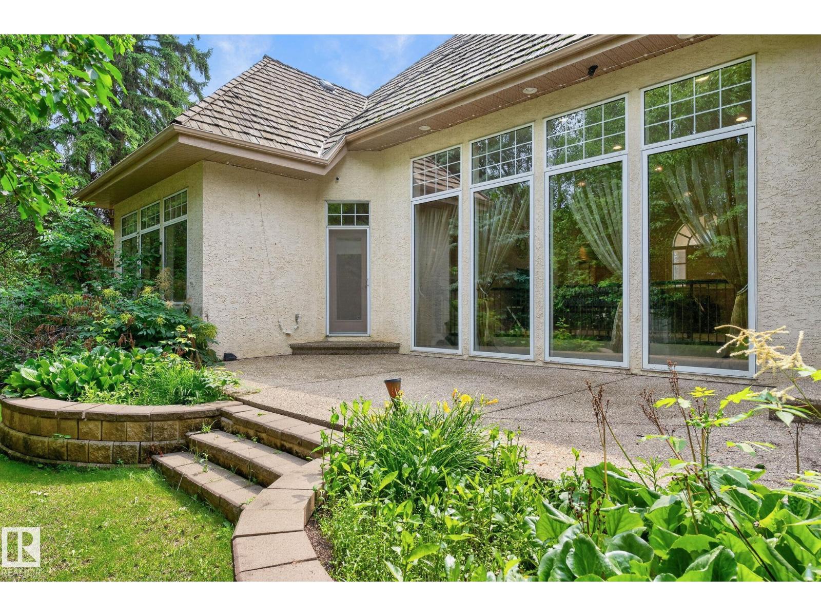 60 Kingsbury Cr Property Photo 67