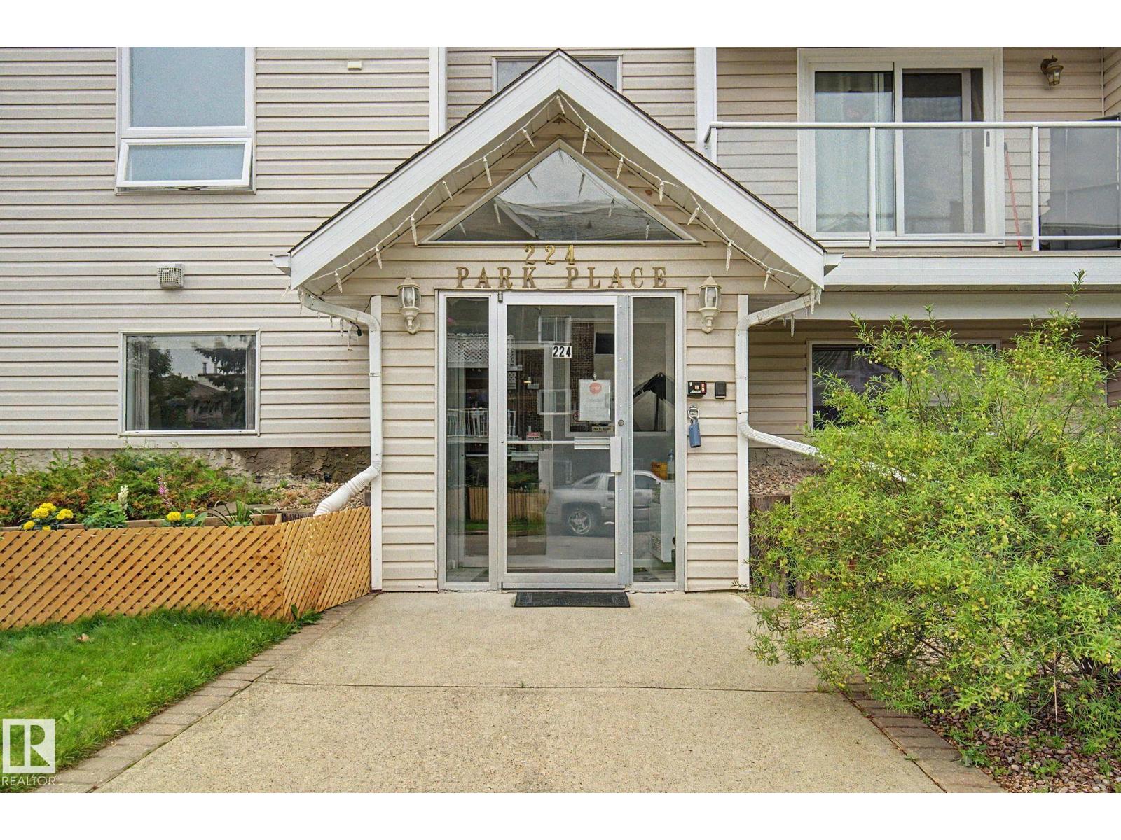 #302 224 Church Rd Property Photo 2