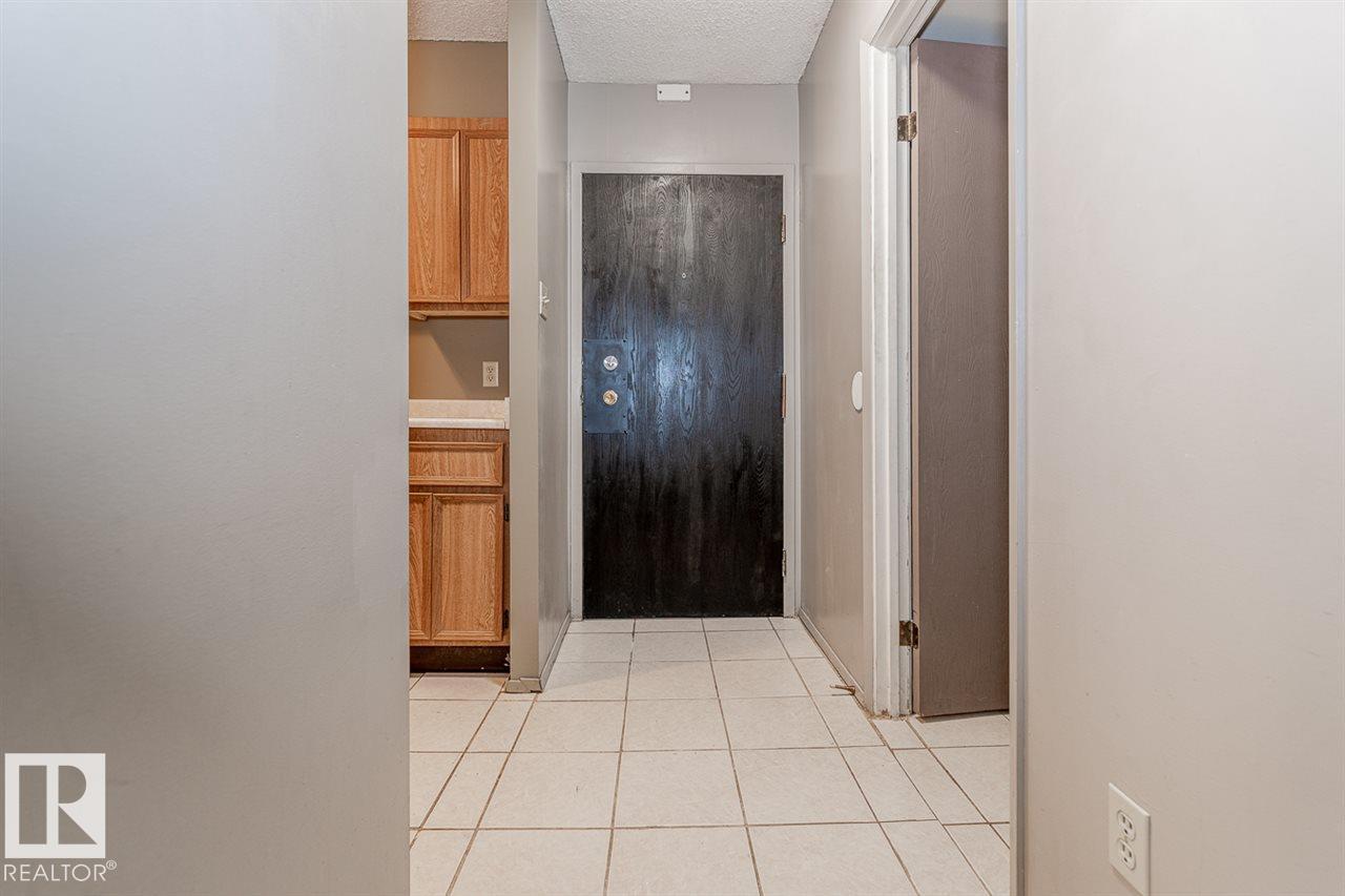 #607 12841 65 St Nw Property Photo 6