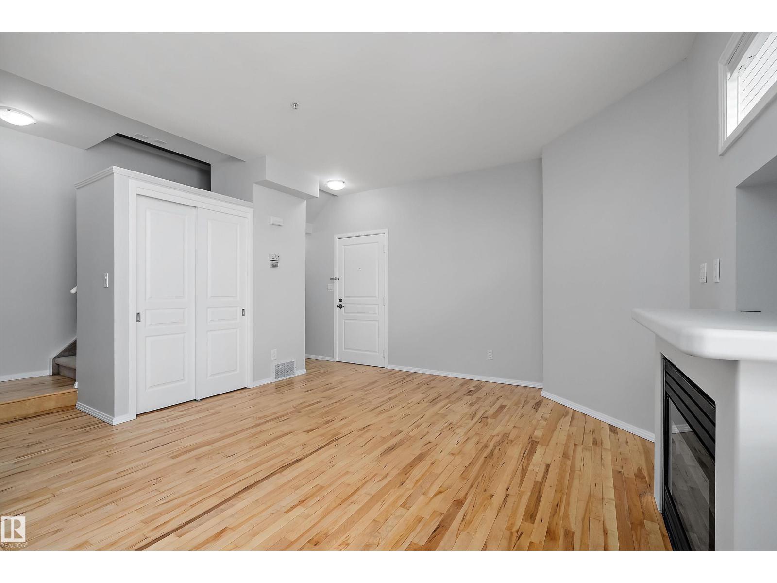#pnth-108, 10933 82 Av Nw Property Photo 5