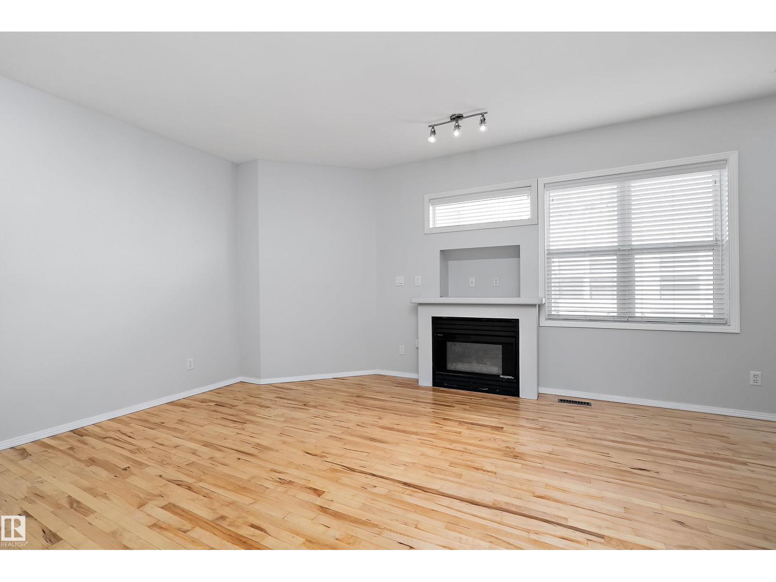 #pnth-108, 10933 82 Av Nw Property Photo 6