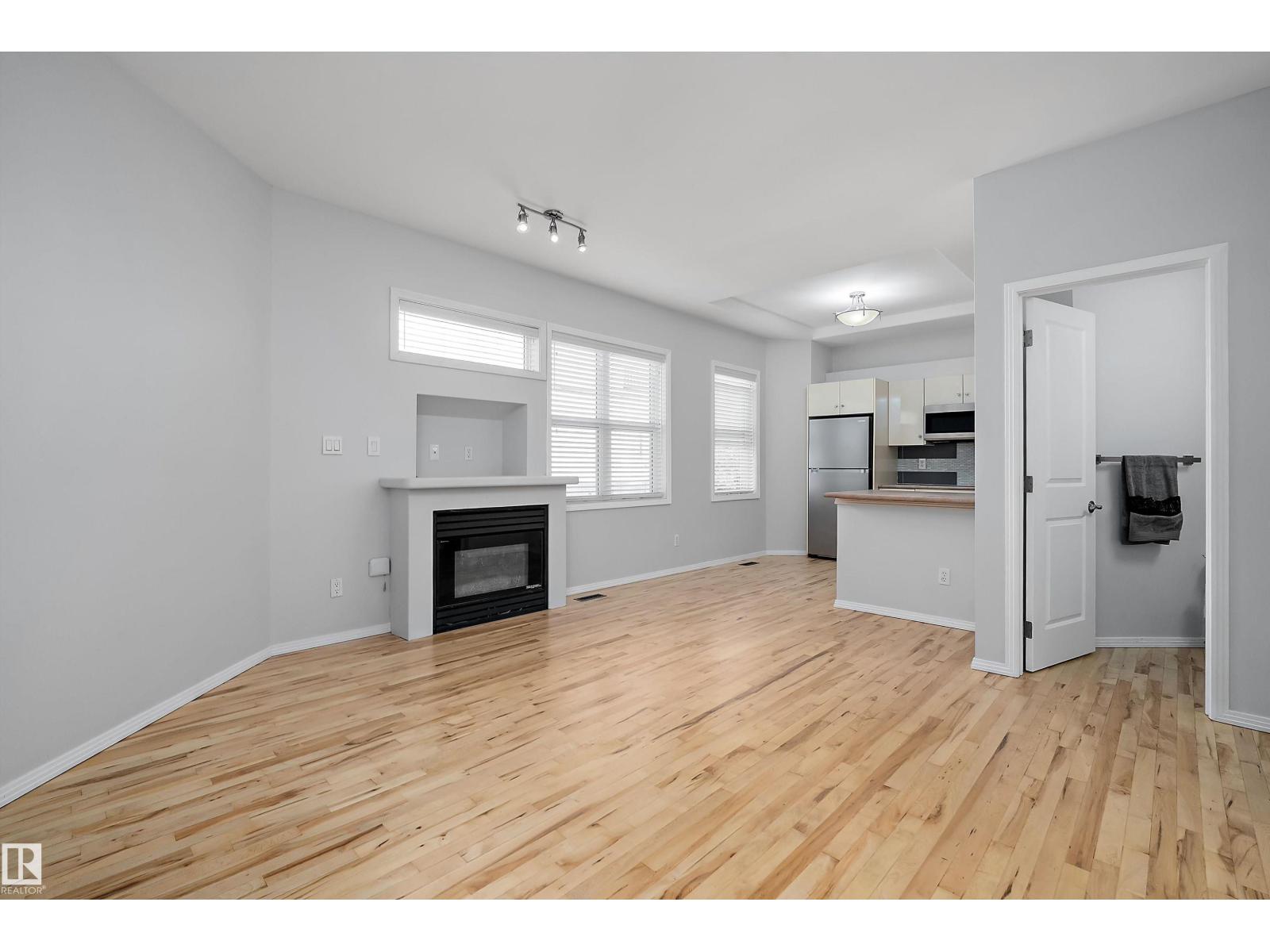 #pnth-108, 10933 82 Av Nw Property Photo 7