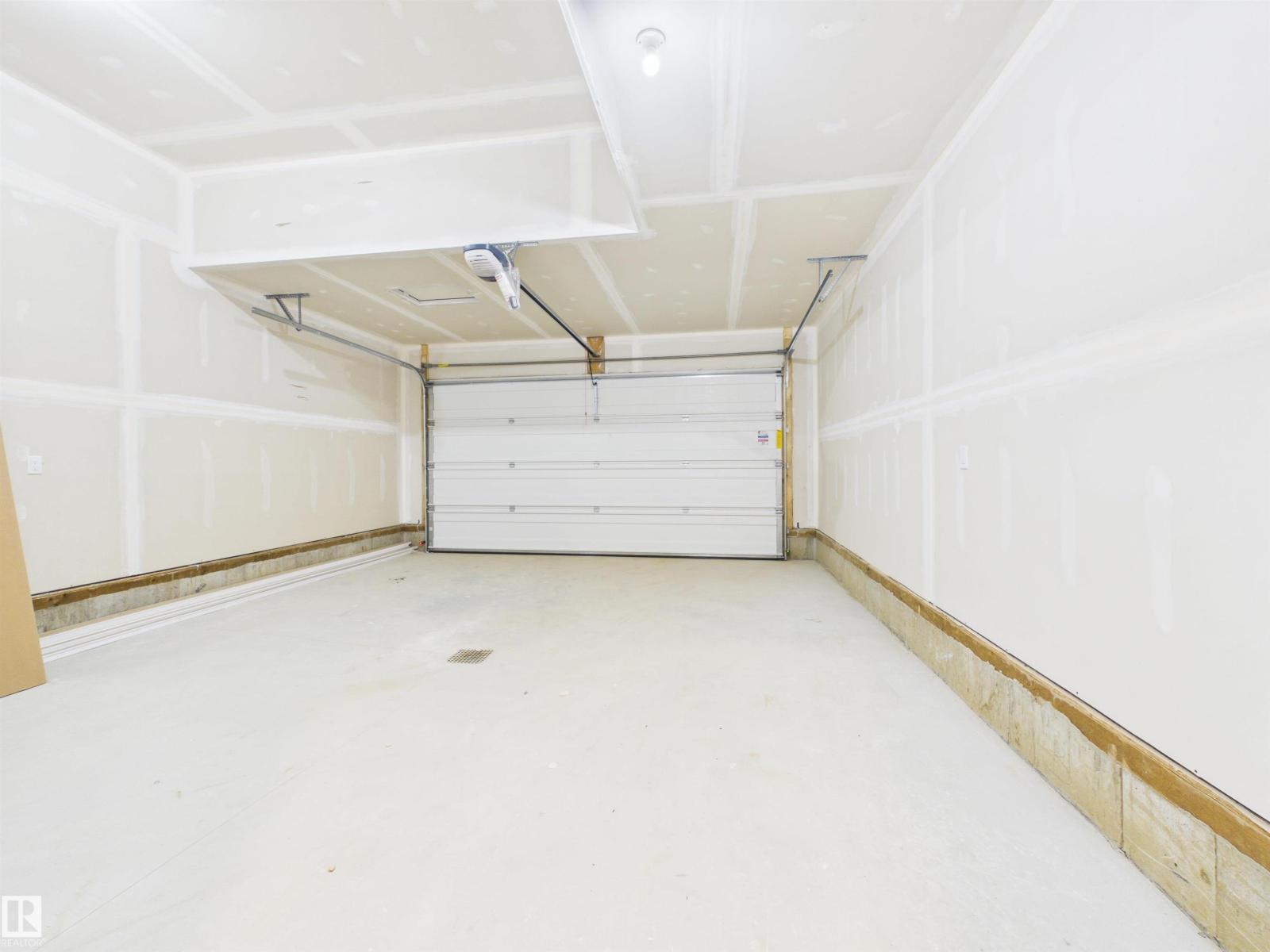1744 Westerra Wd Property Photo 27