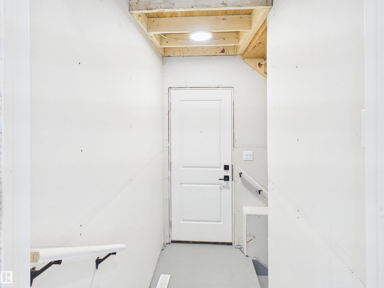 1744 Westerra Wd Property Photo 28