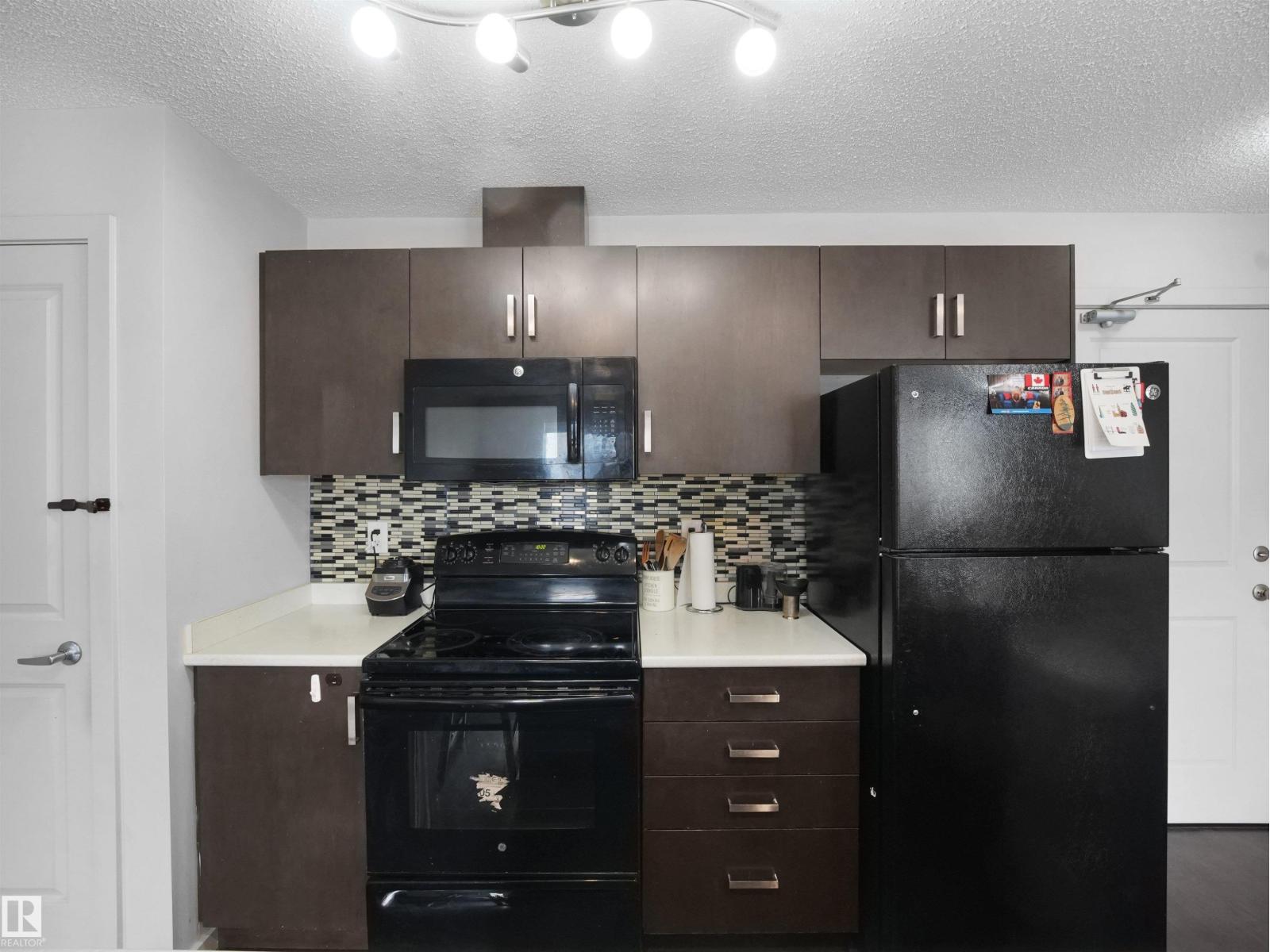 #422 5515 7 Av Sw Property Photo 20