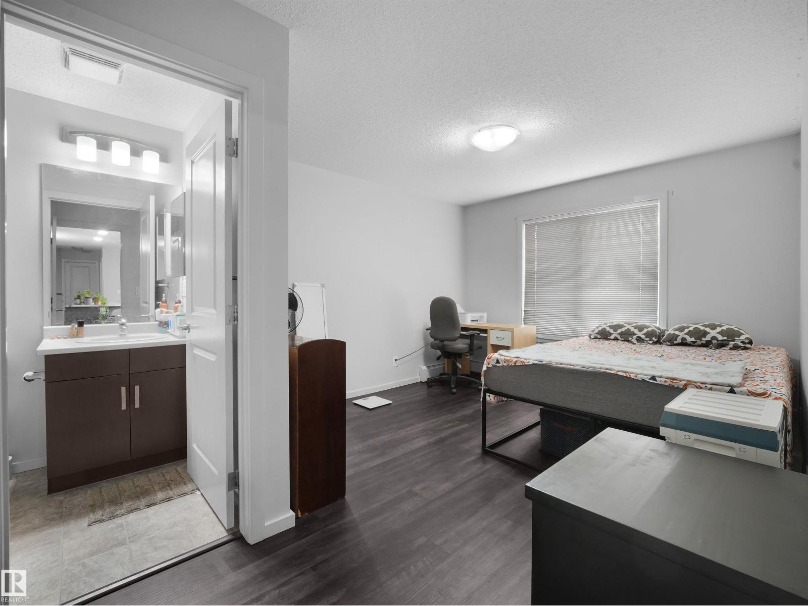 #422 5515 7 Av Sw Property Photo 26