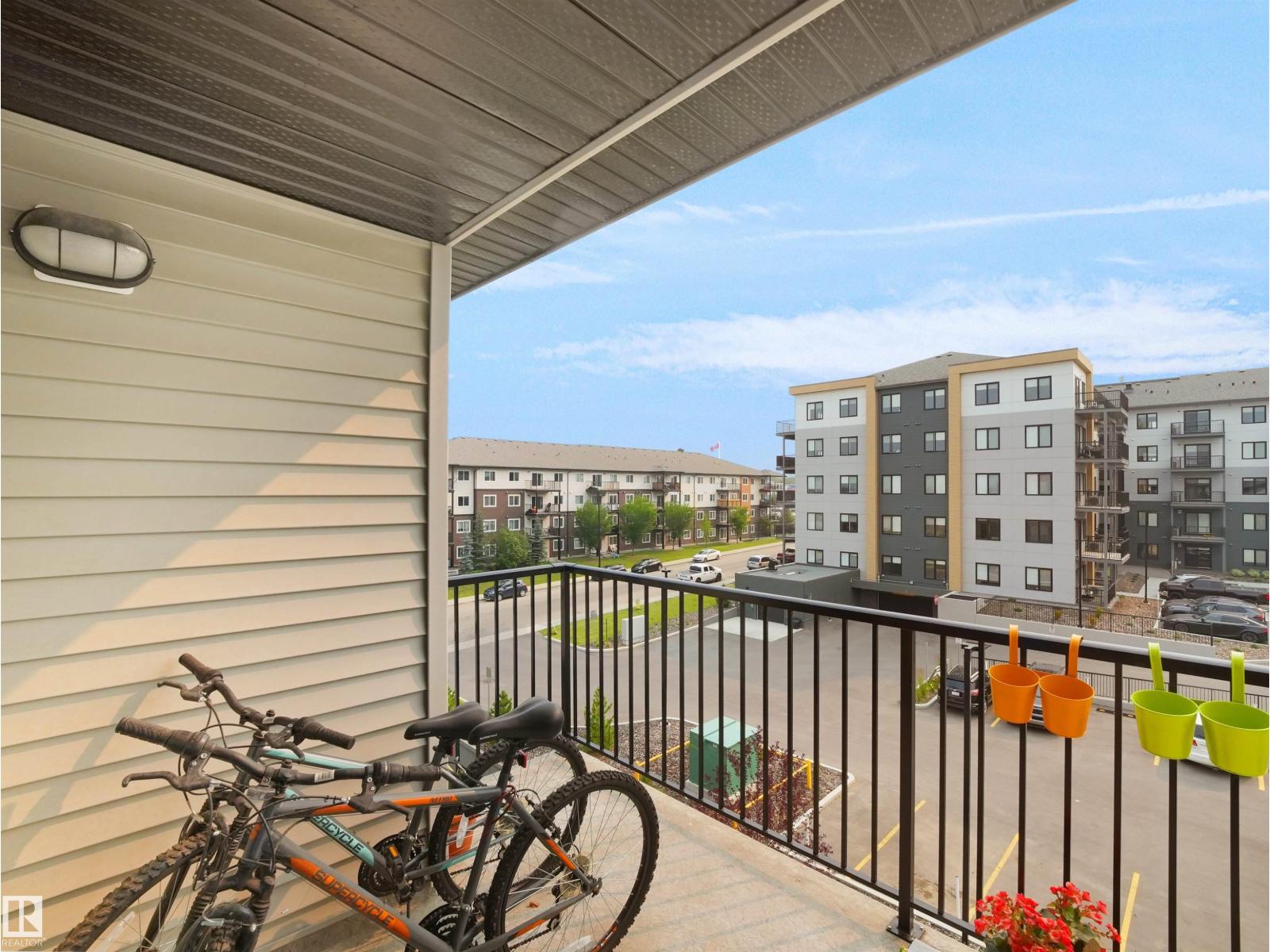 #422 5515 7 Av Sw Property Photo 32