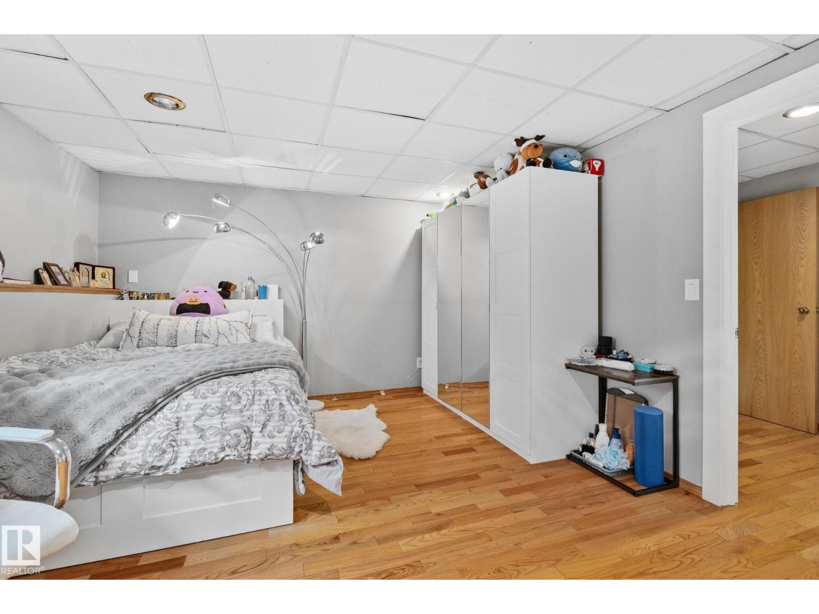 7503 190 St Nw Property Photo 20