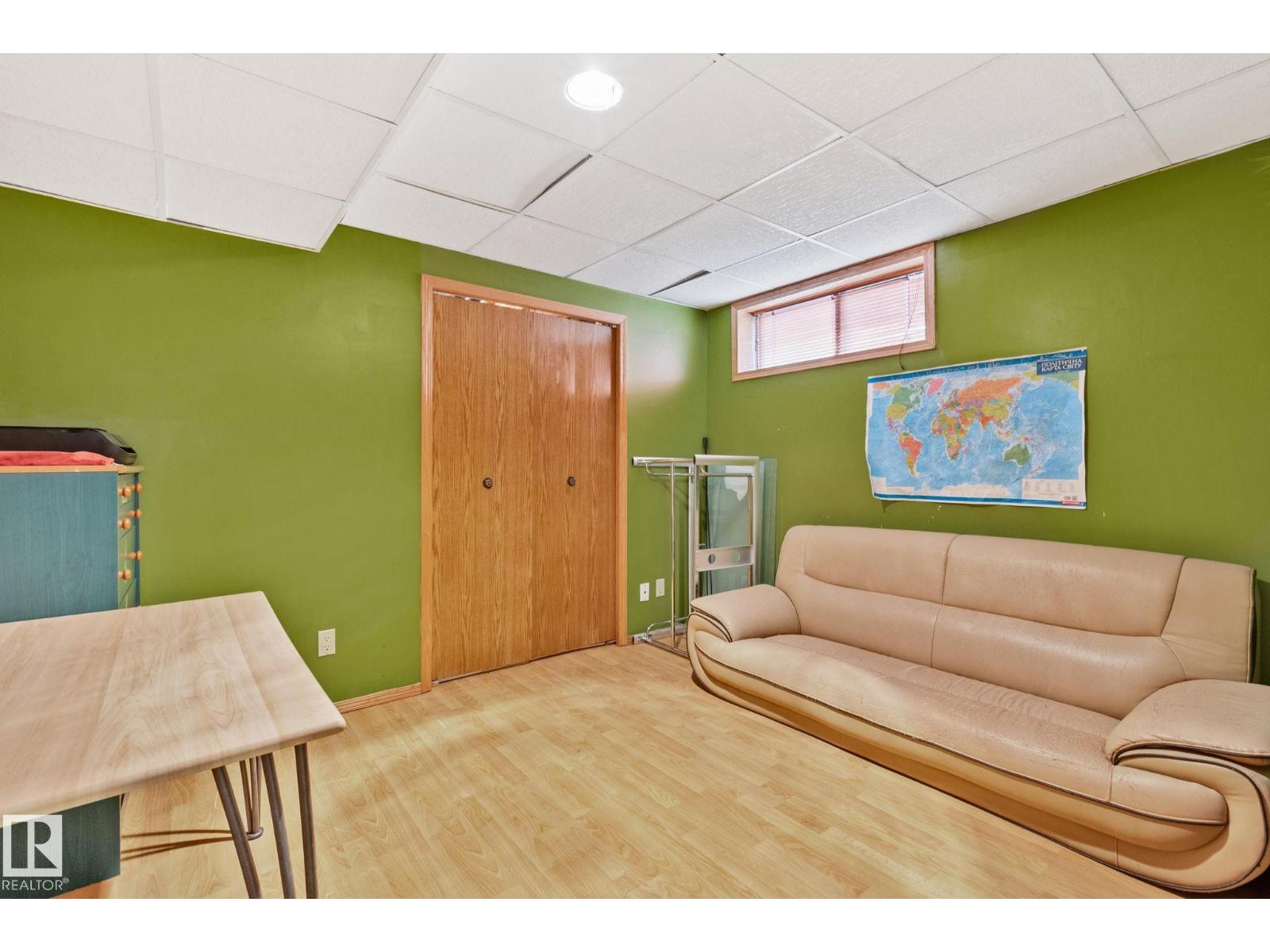 7503 190 St Nw Property Photo 23