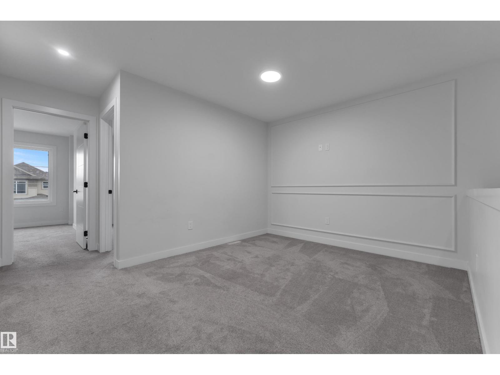3615 42 Av Property Photo 21