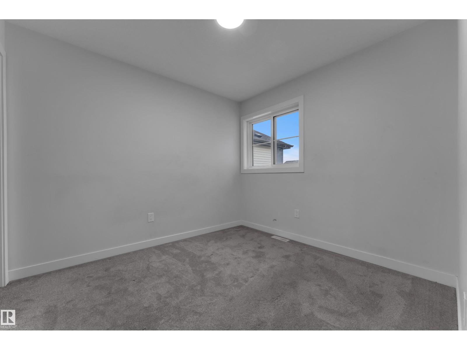 3615 42 Av Property Photo 29
