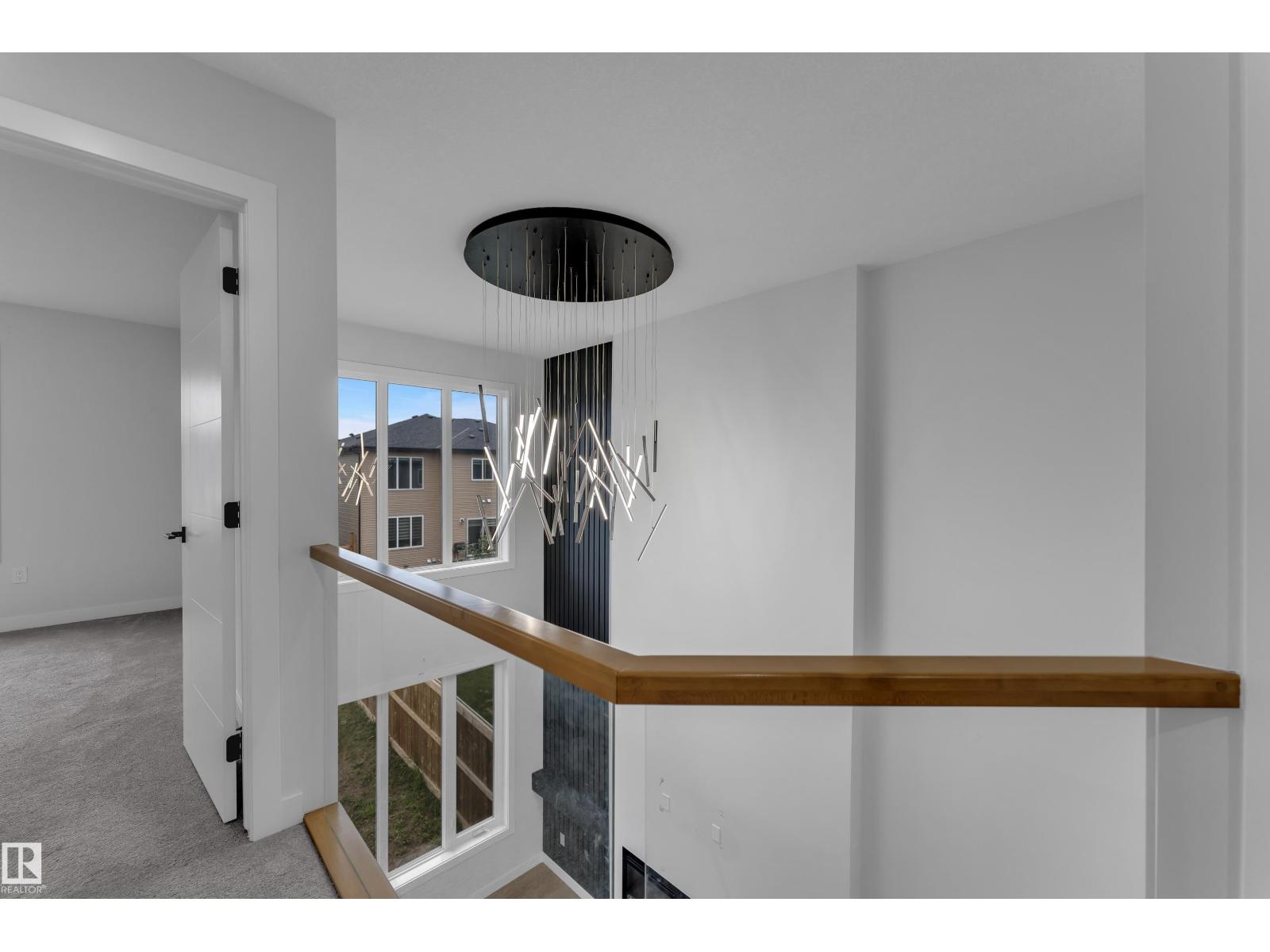 3615 42 Av Property Photo 32