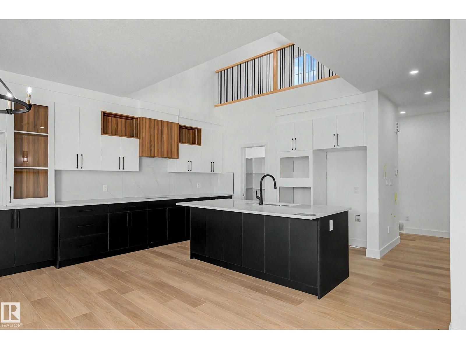 294 Munn Wy Photo de la propriété 1