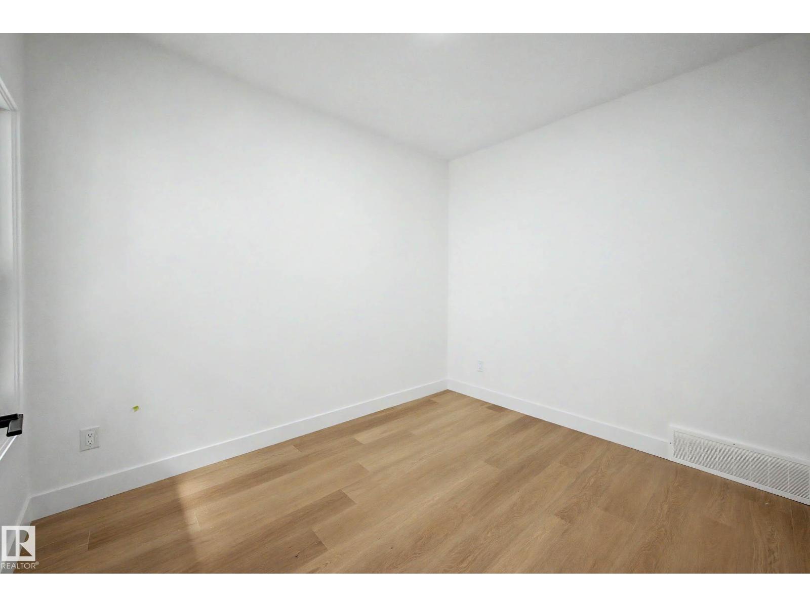294 Munn Wy Property Photo 6