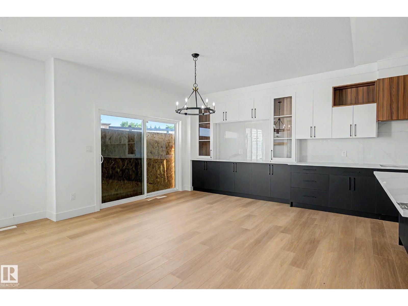 294 Munn Wy Property Photo 17