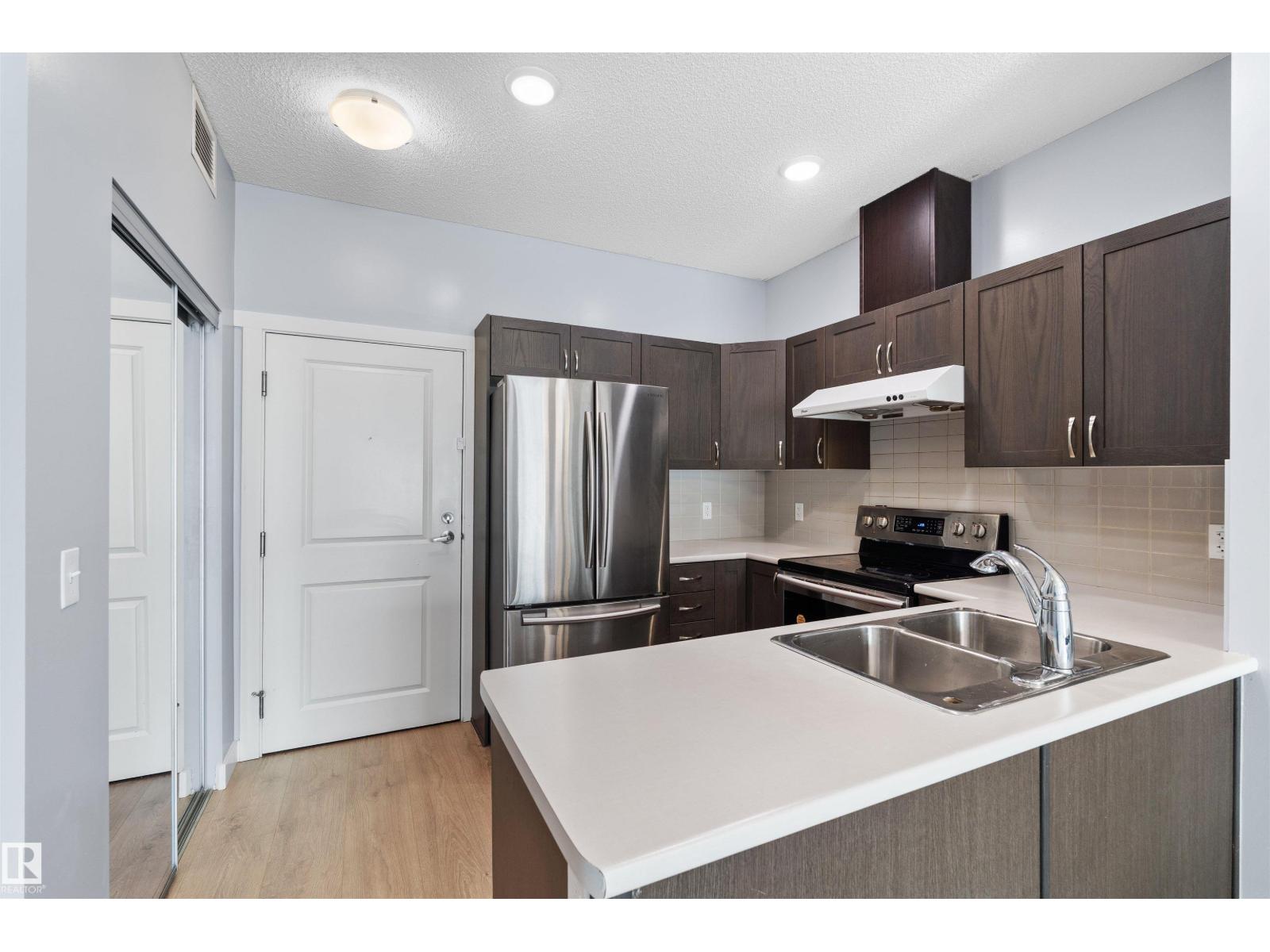 #115 12804 140 Av Nw Property Photo 6