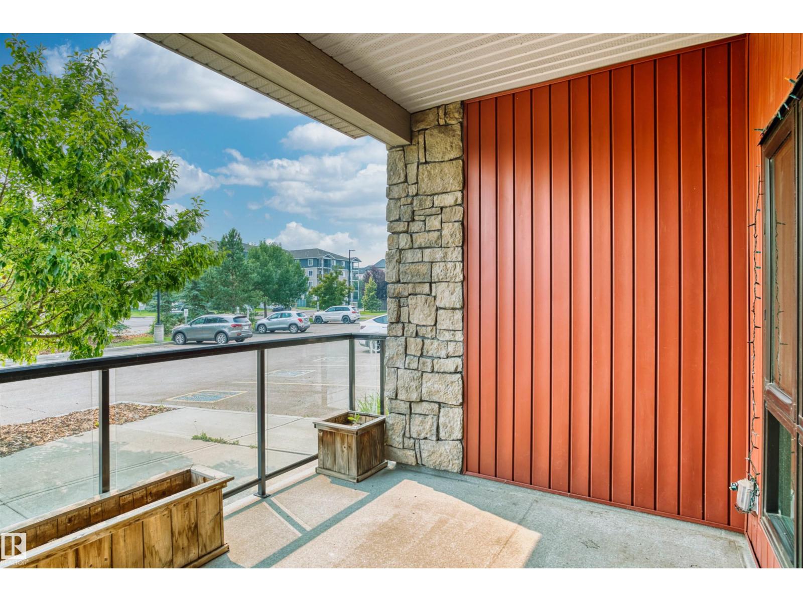#115 12804 140 Av Nw Property Photo 22