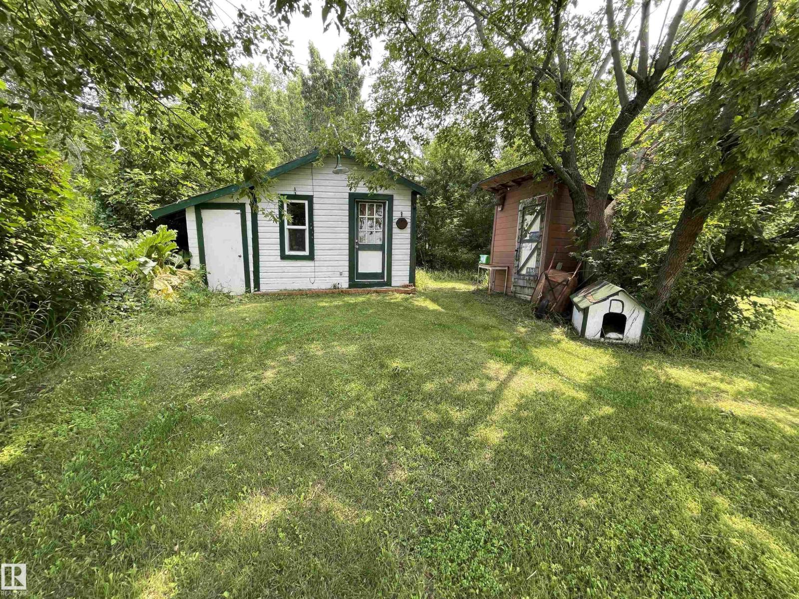 #129 4231 Twp Rd 553 Property Photo 2