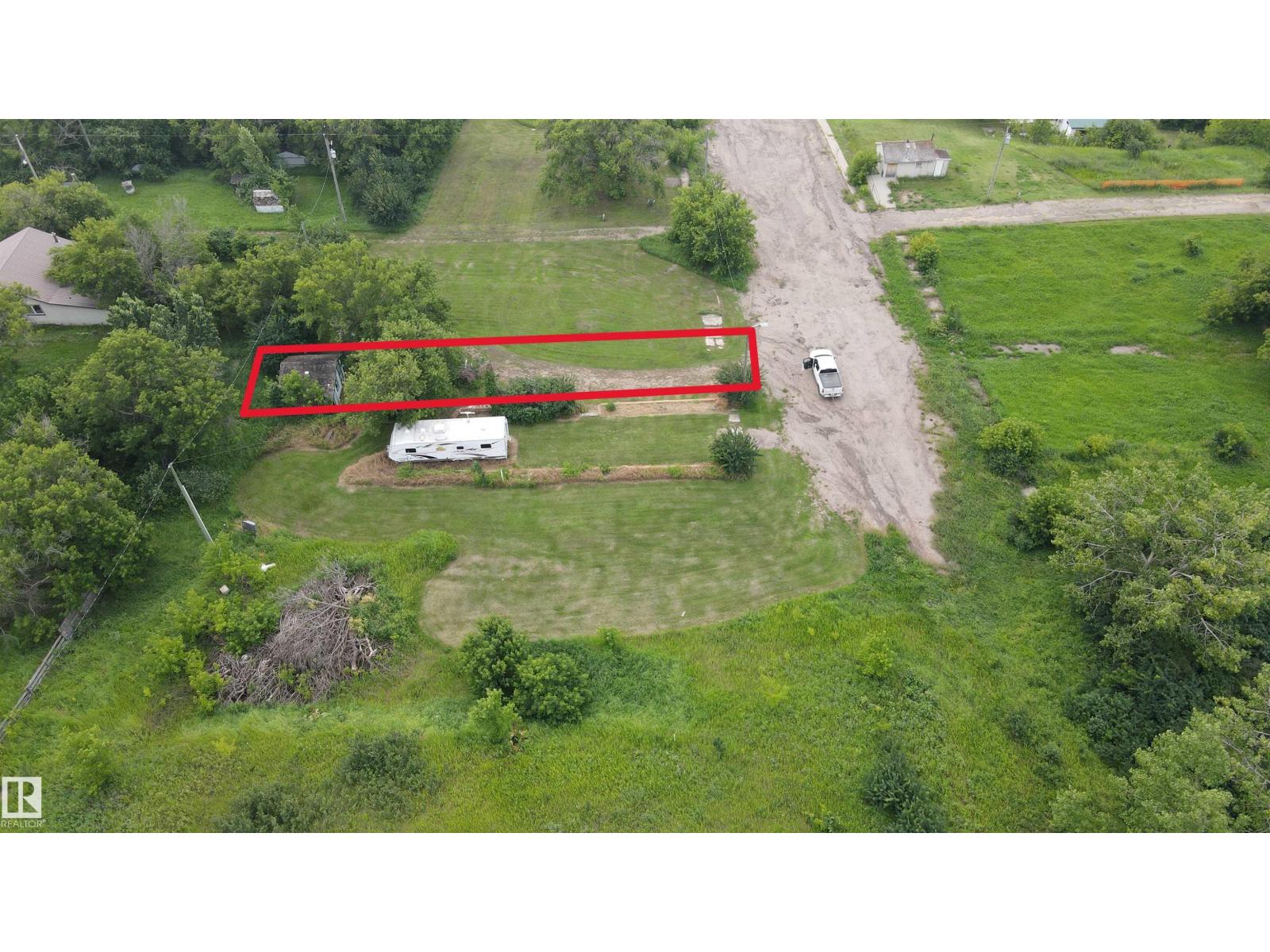 #129 4231 Twp Rd 553 Property Photo 6