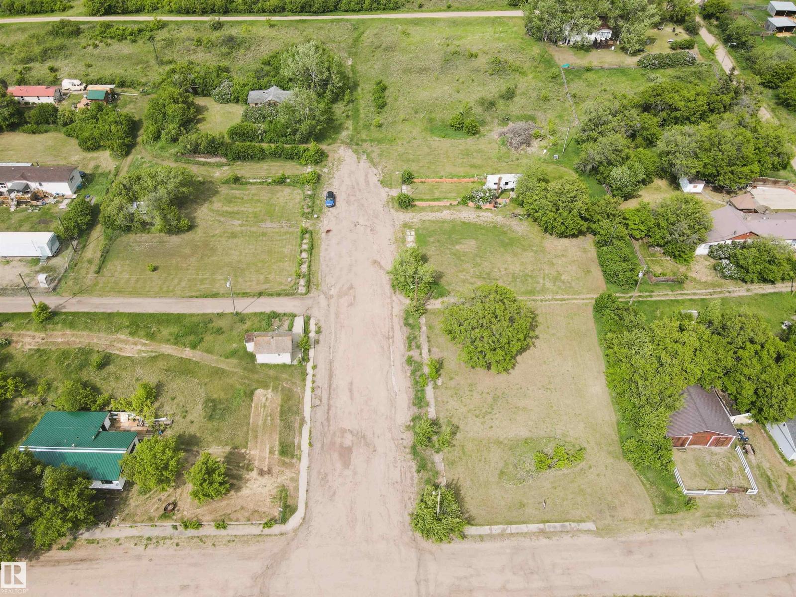 #129 4231 Twp Rd 553 Property Photo 8