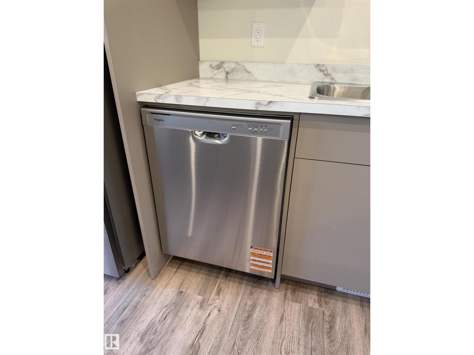 4313 54 Av Property Photo 9