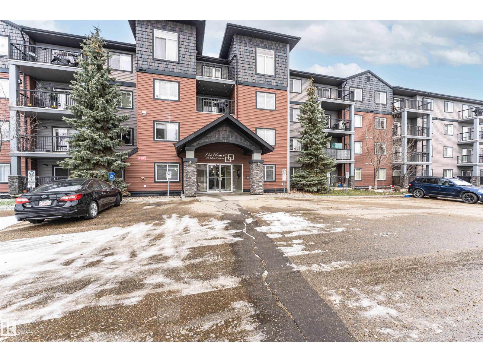 #219 646 Mcallister Lo Sw Property Photo 1