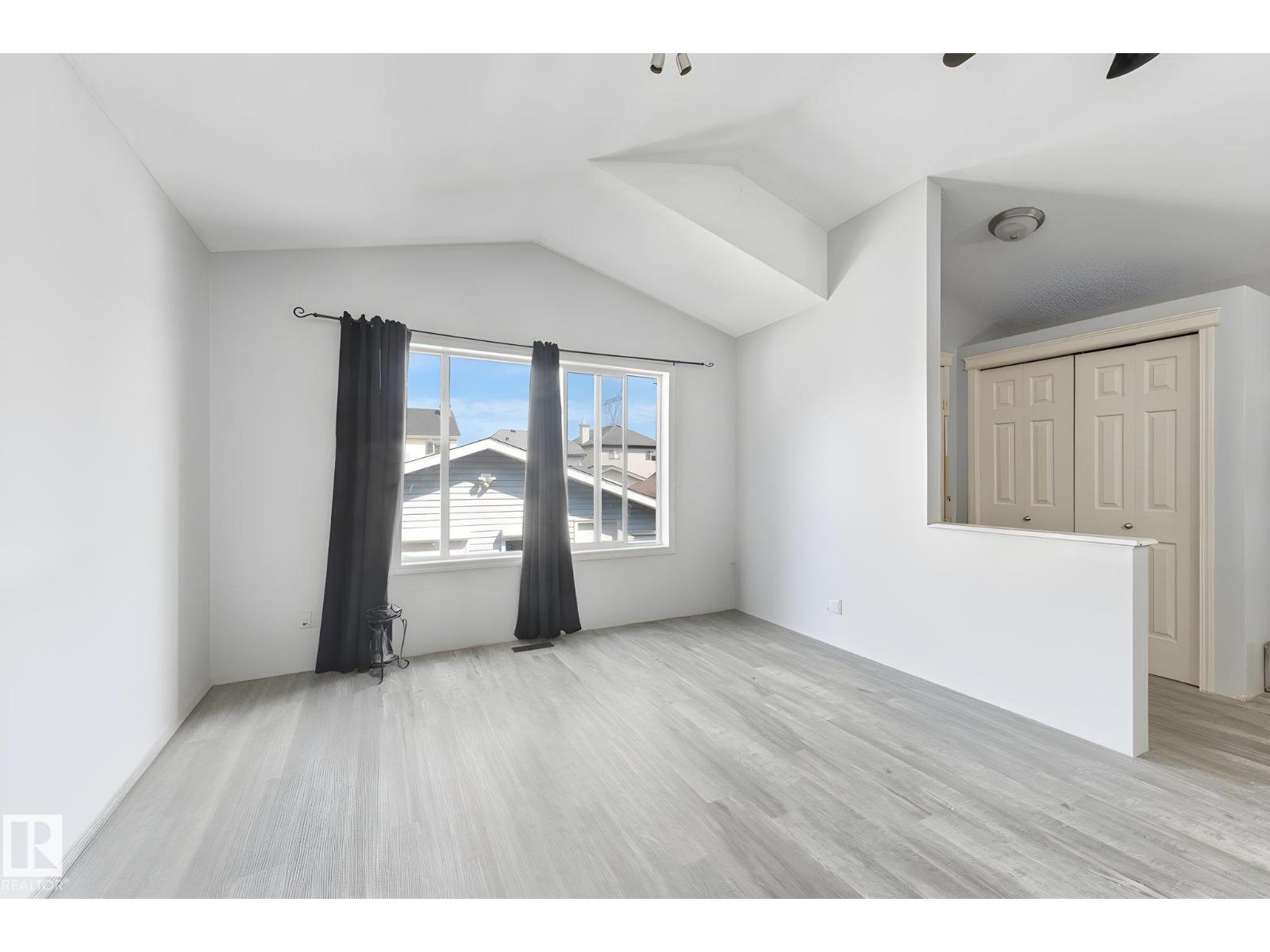 14072 151 Av Nw Property Photo 14