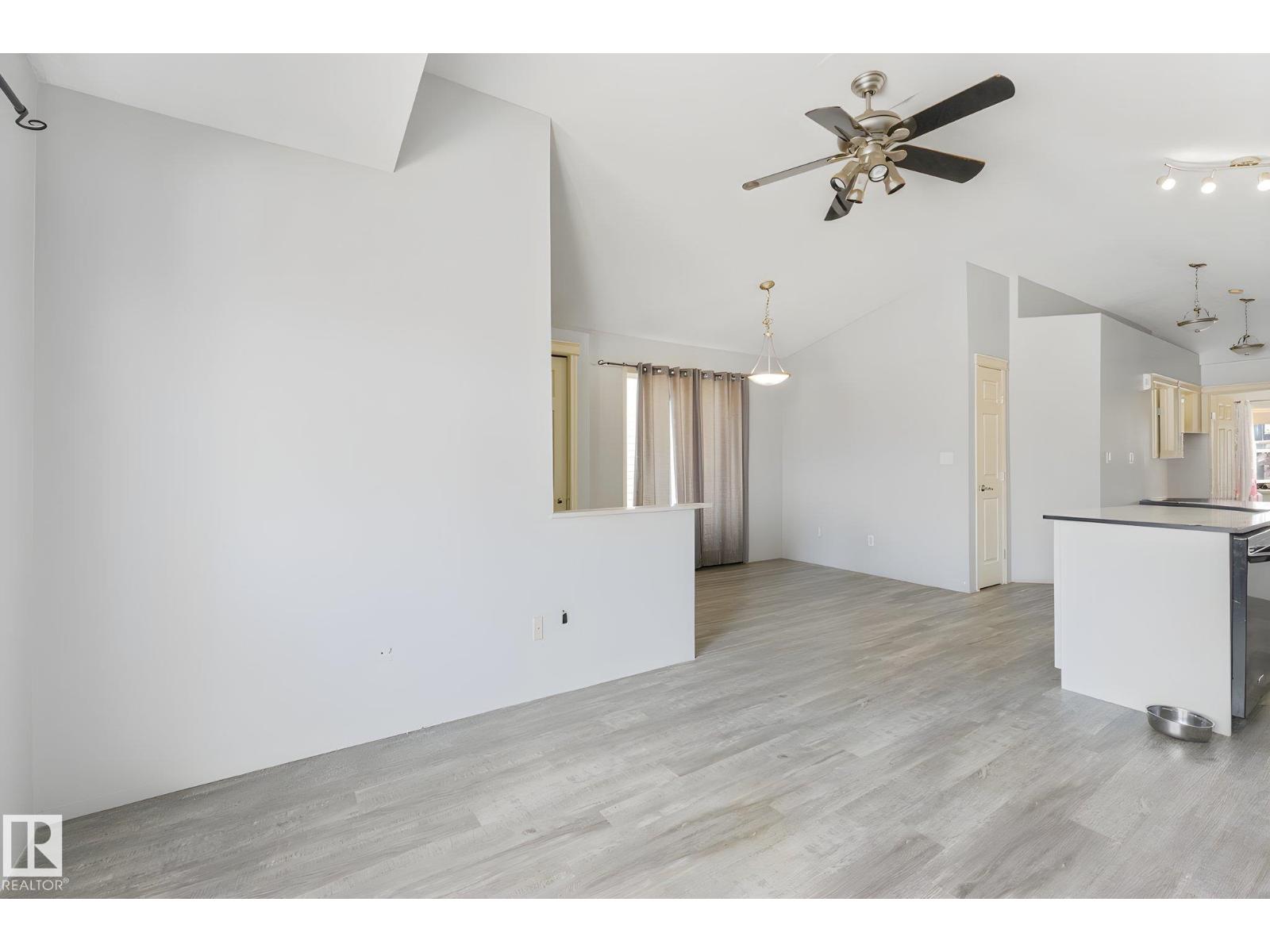 14072 151 Av Nw Property Photo 15