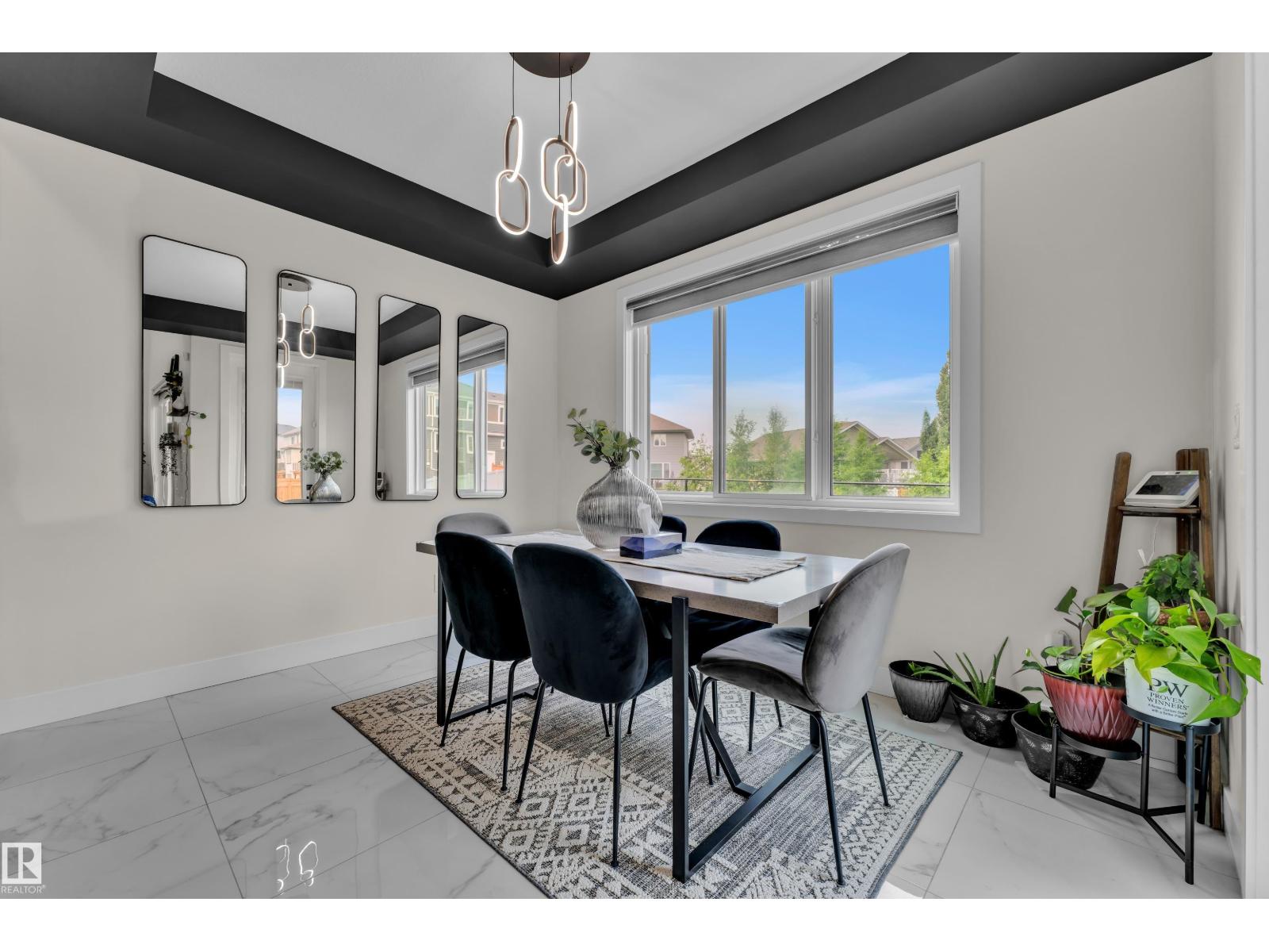 3924 41 Av Property Photo 18