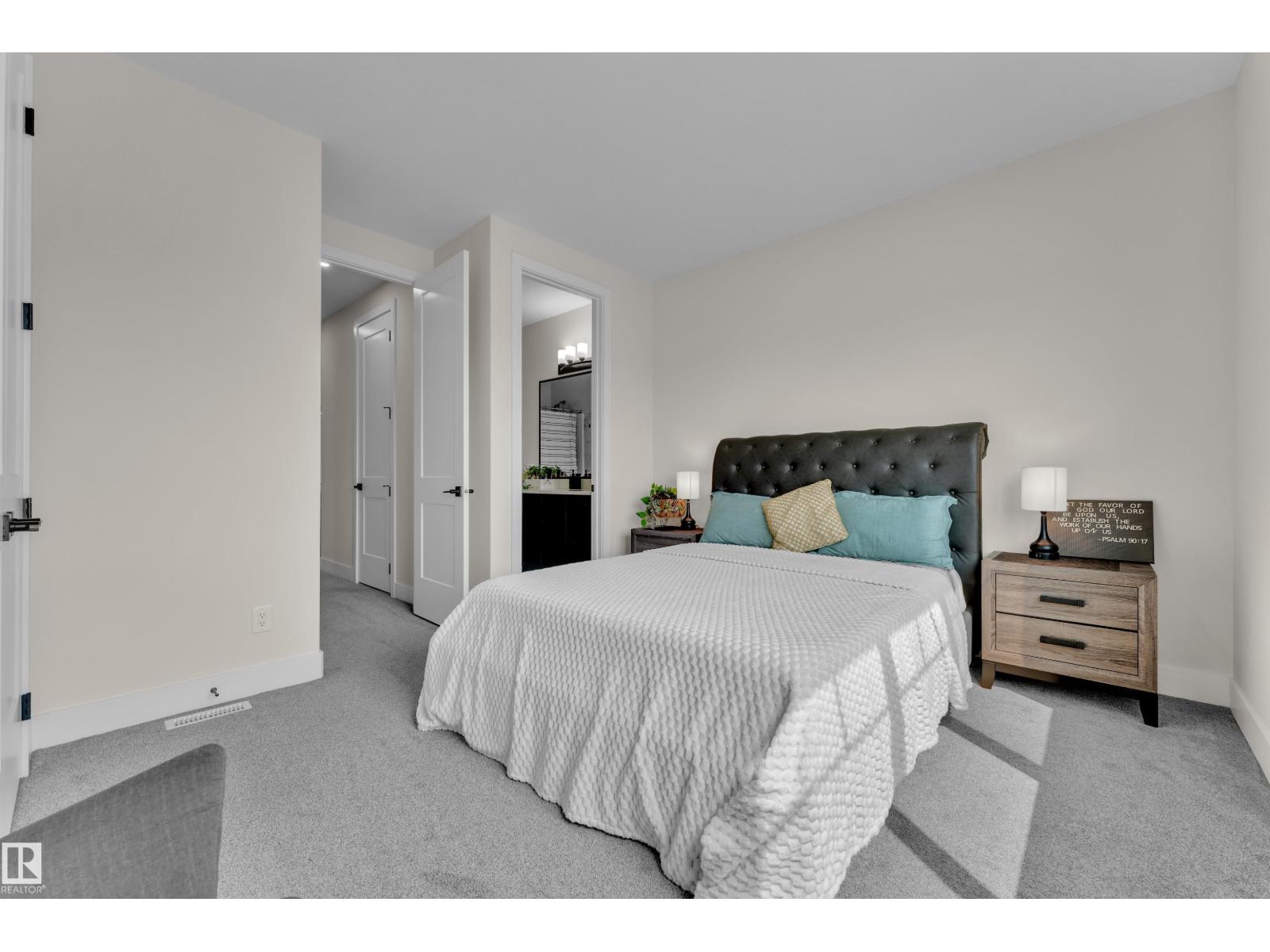 3924 41 Av Property Photo 32