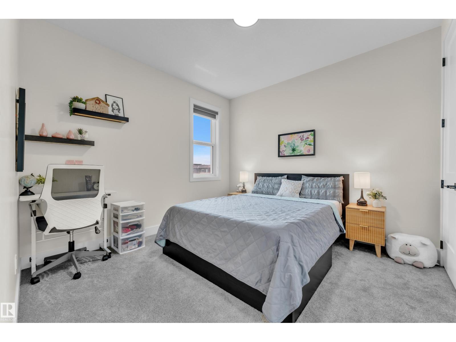 3924 41 Av Property Photo 35