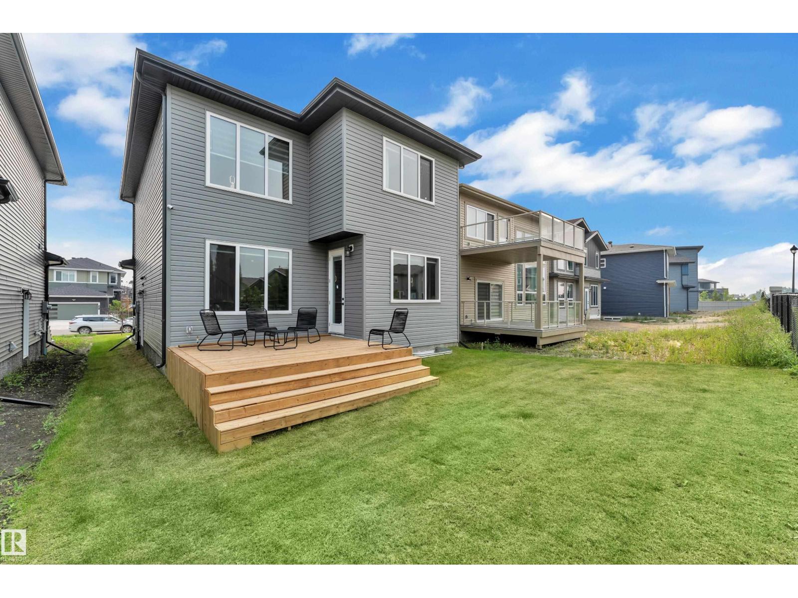3924 41 Av Property Photo 39