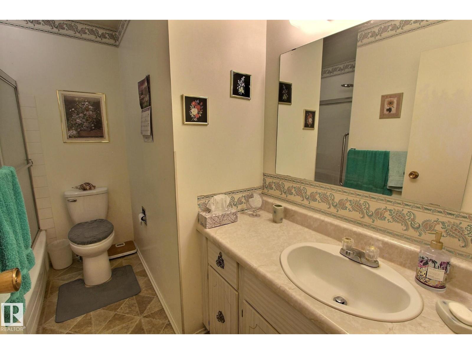 14626 52 St Nw Nw Property Photo 14