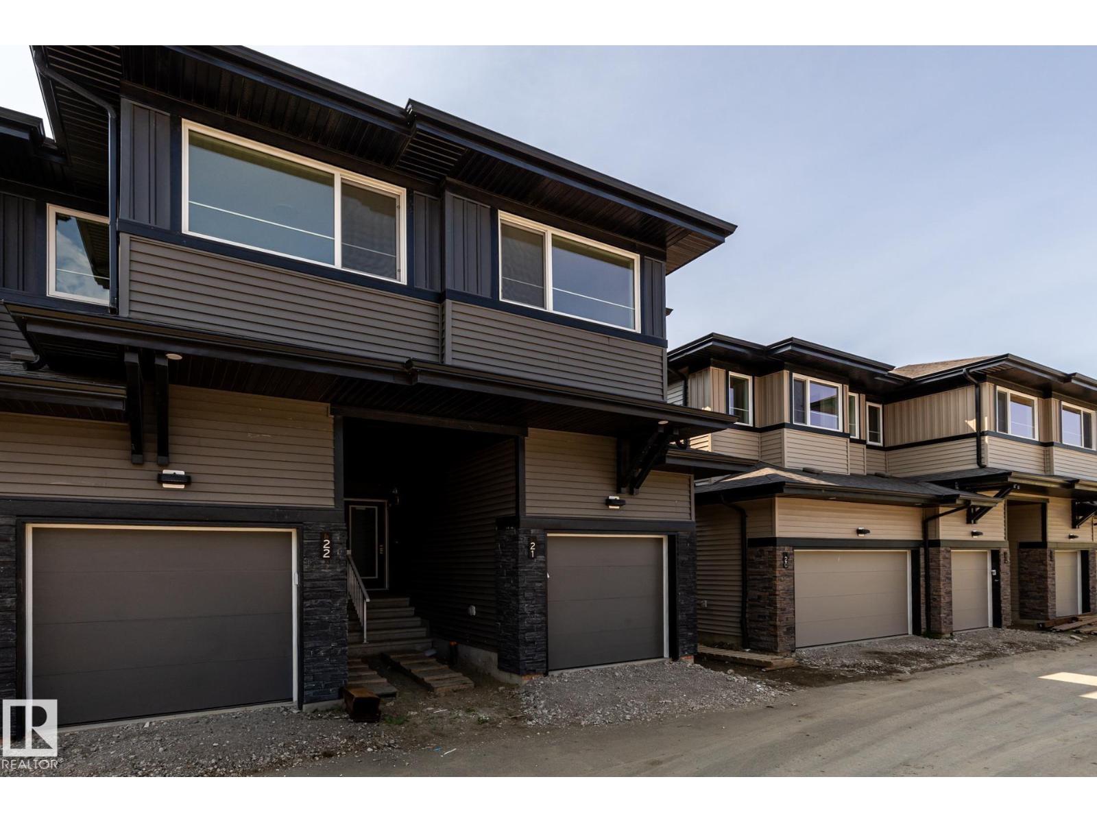 #21 7020 KESWICK CM SW Property Photo 1