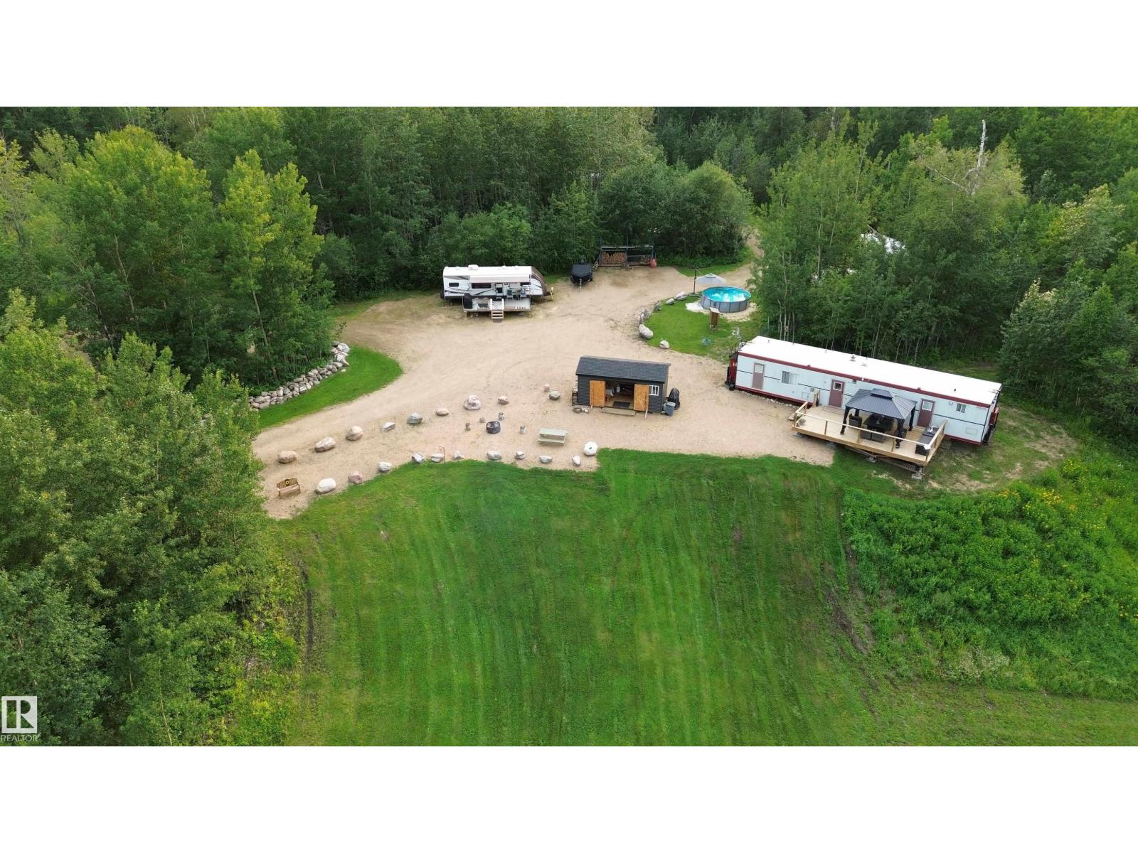 243071 Twp Rd 664 Property Photo 19