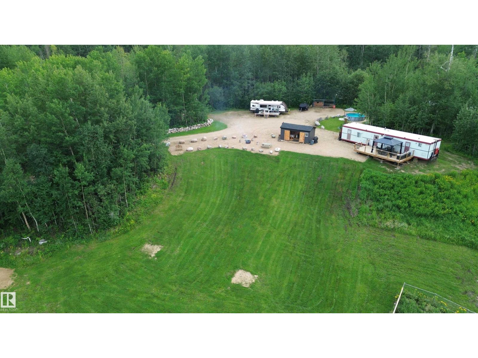 243071 Twp Rd 664 Property Photo 32