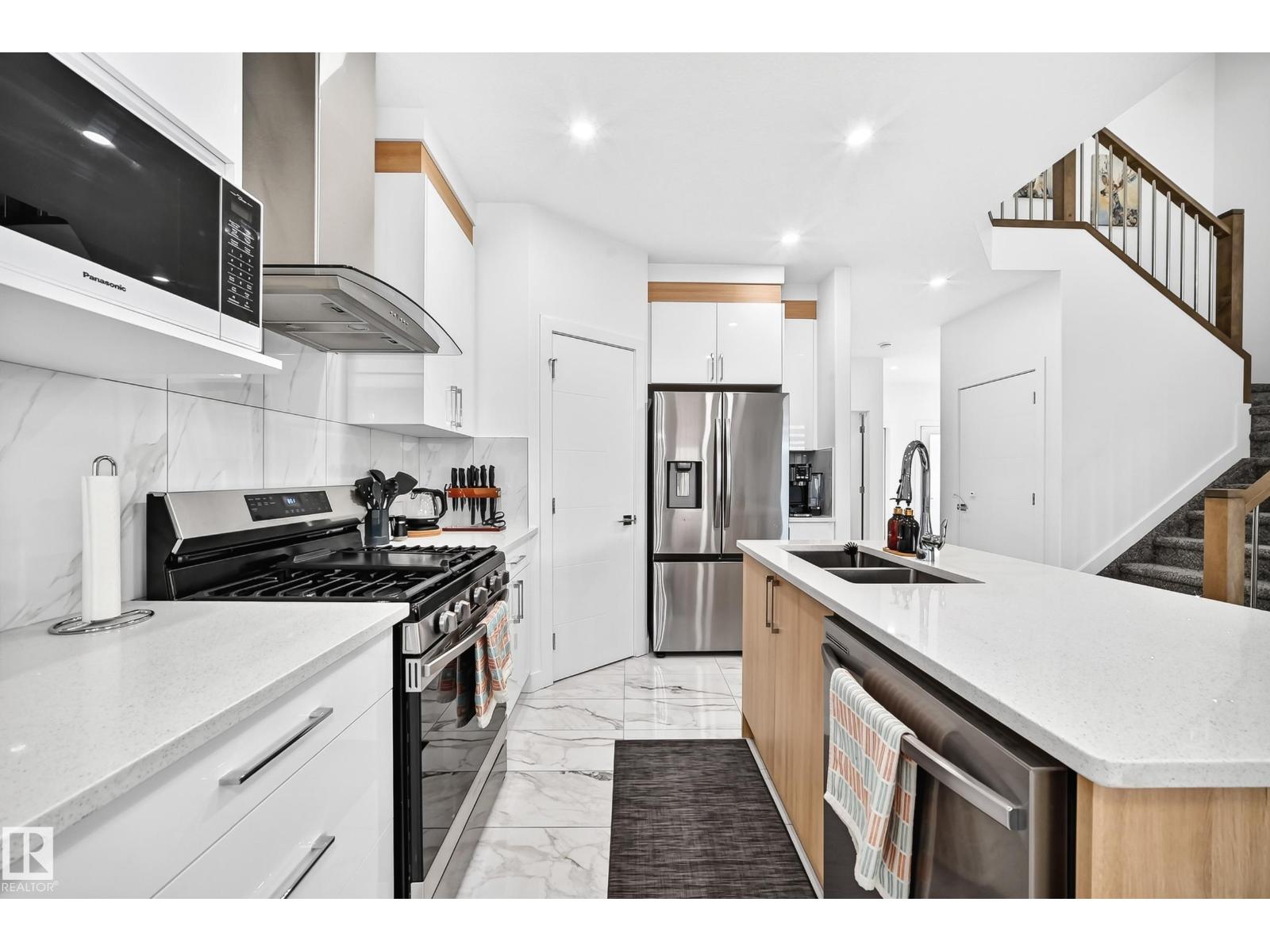 3605 41 Av Property Photo 14