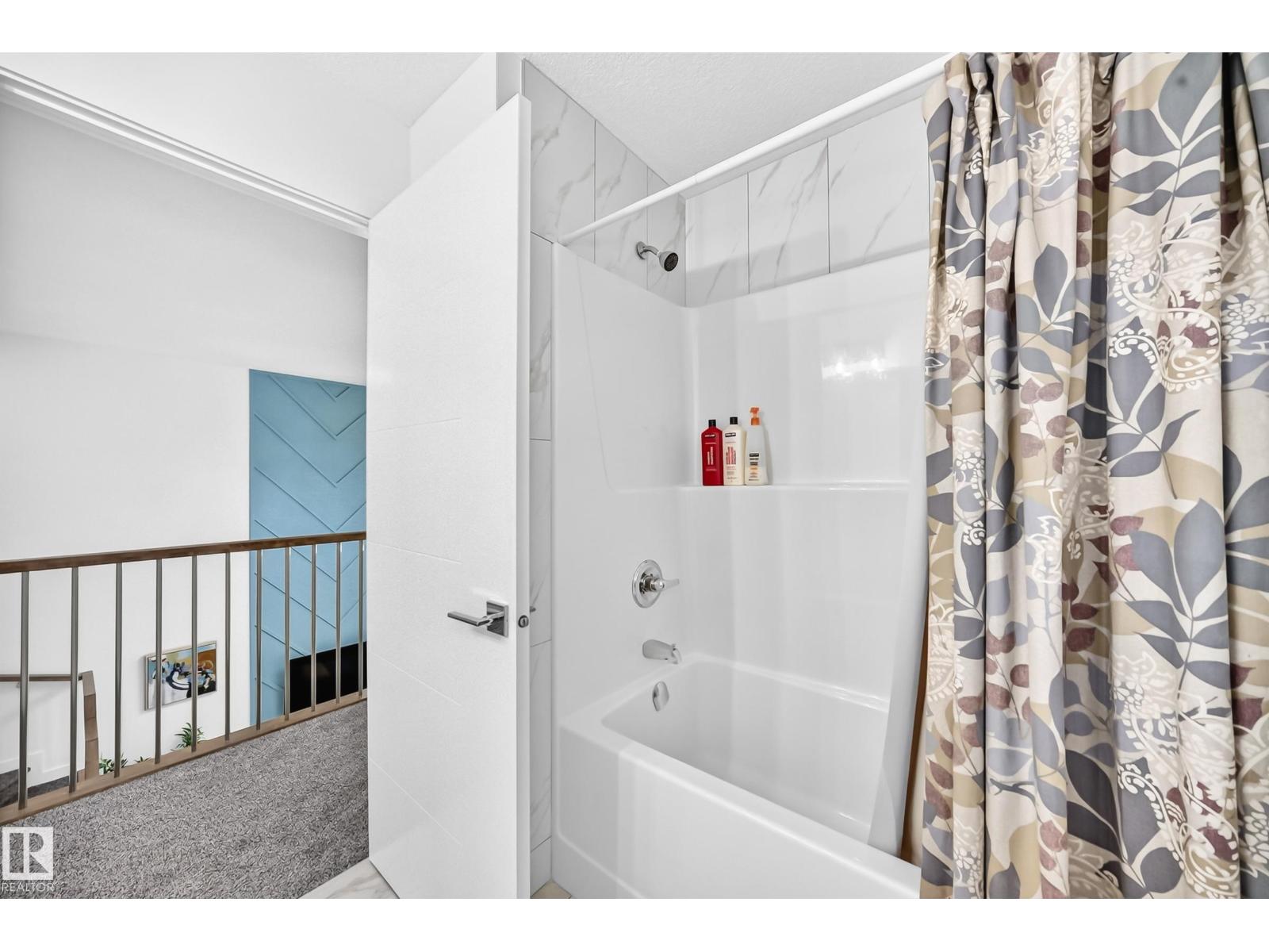 3605 41 Av Property Photo 42