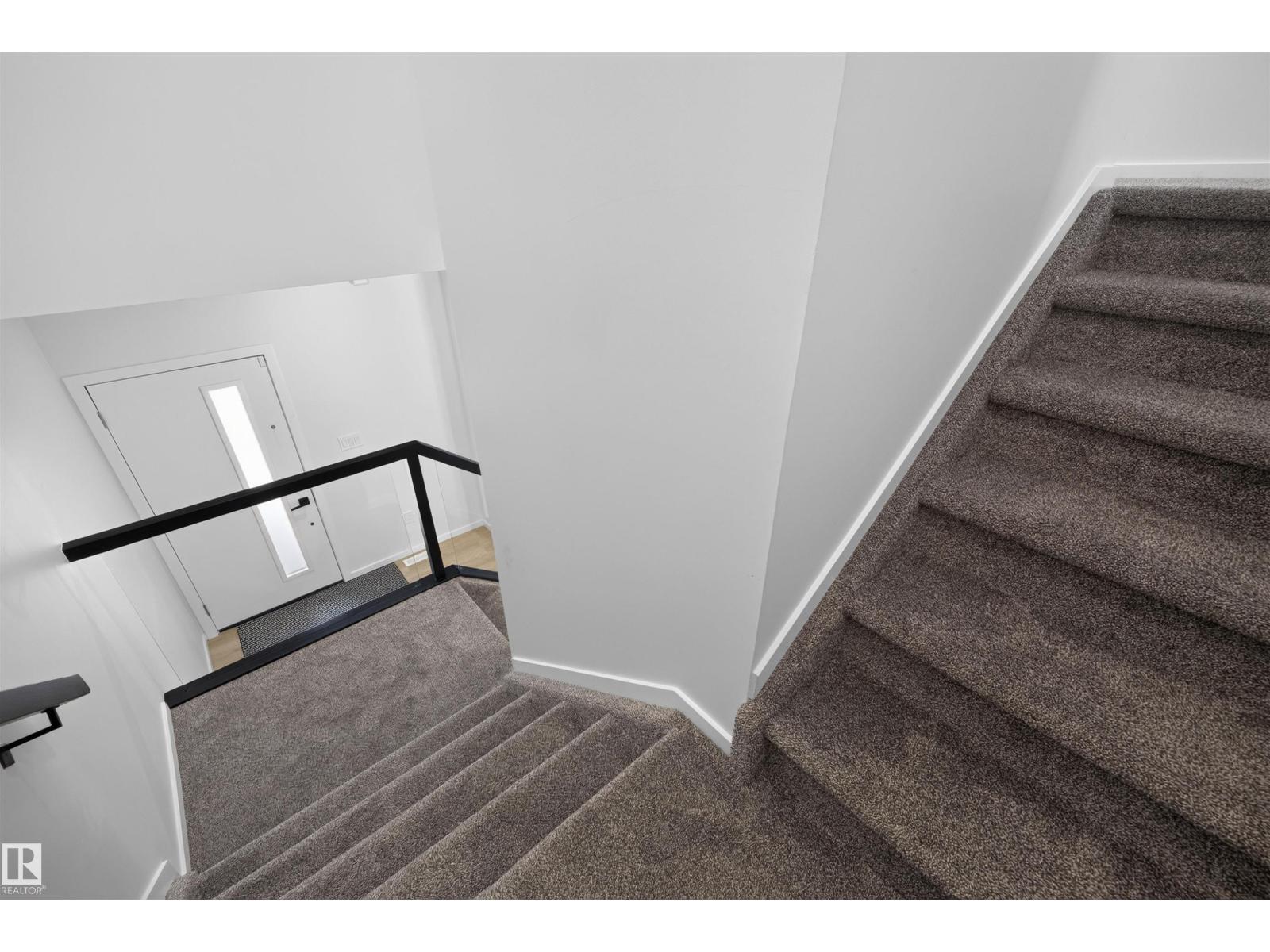 7722 174a Av Nw Property Photo 18