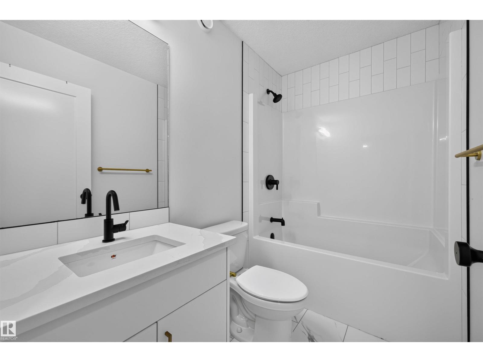 7722 174a Av Nw Property Photo 25