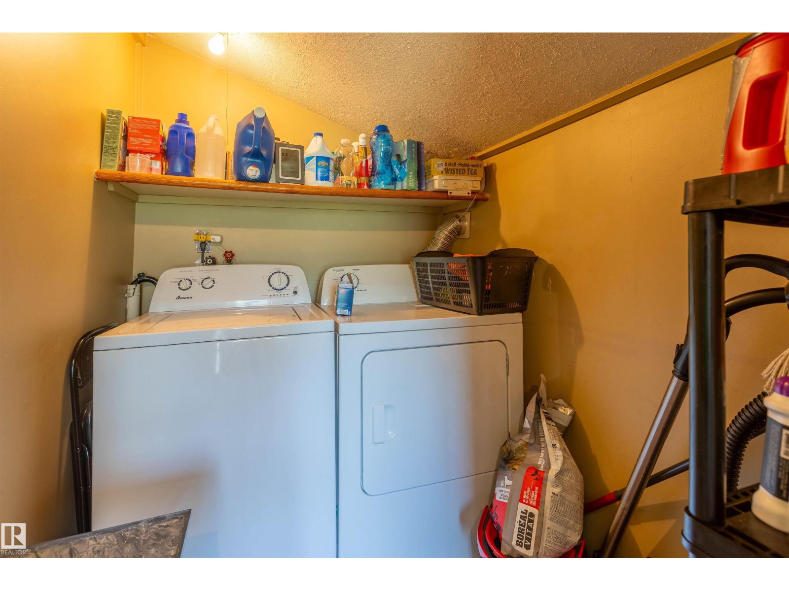 4834 51 St Property Photo 19